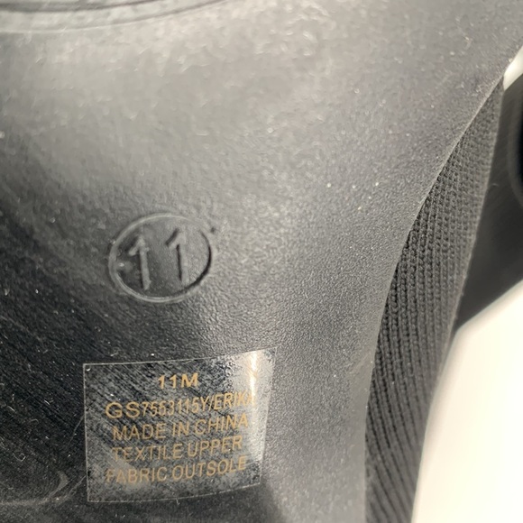 Mia Erika Black Stretch Booties Size 11 - Picture 11 of 12